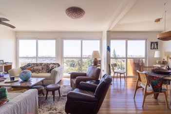 apartment em Rua Carlos Huber, Três Figueiras - Porto Alegre - RS