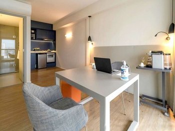 apartment em Rua Sansão Alves dos Santos, Cidade Monções - São Paulo - SP