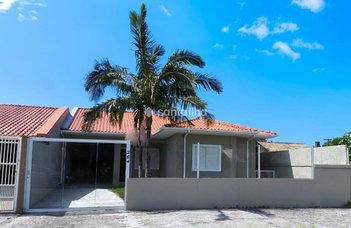 house em Rua das Ardósias, Pântano do Sul - Florianópolis - SC