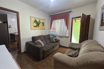 house em Rua Sebastião de Moura, Parque São Francisco - Itatiba - SP