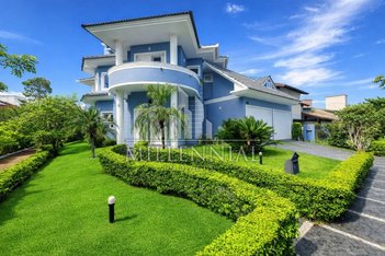 house em Avenida dos Pampos, Jurerê Internacional - Florianópolis - SC
