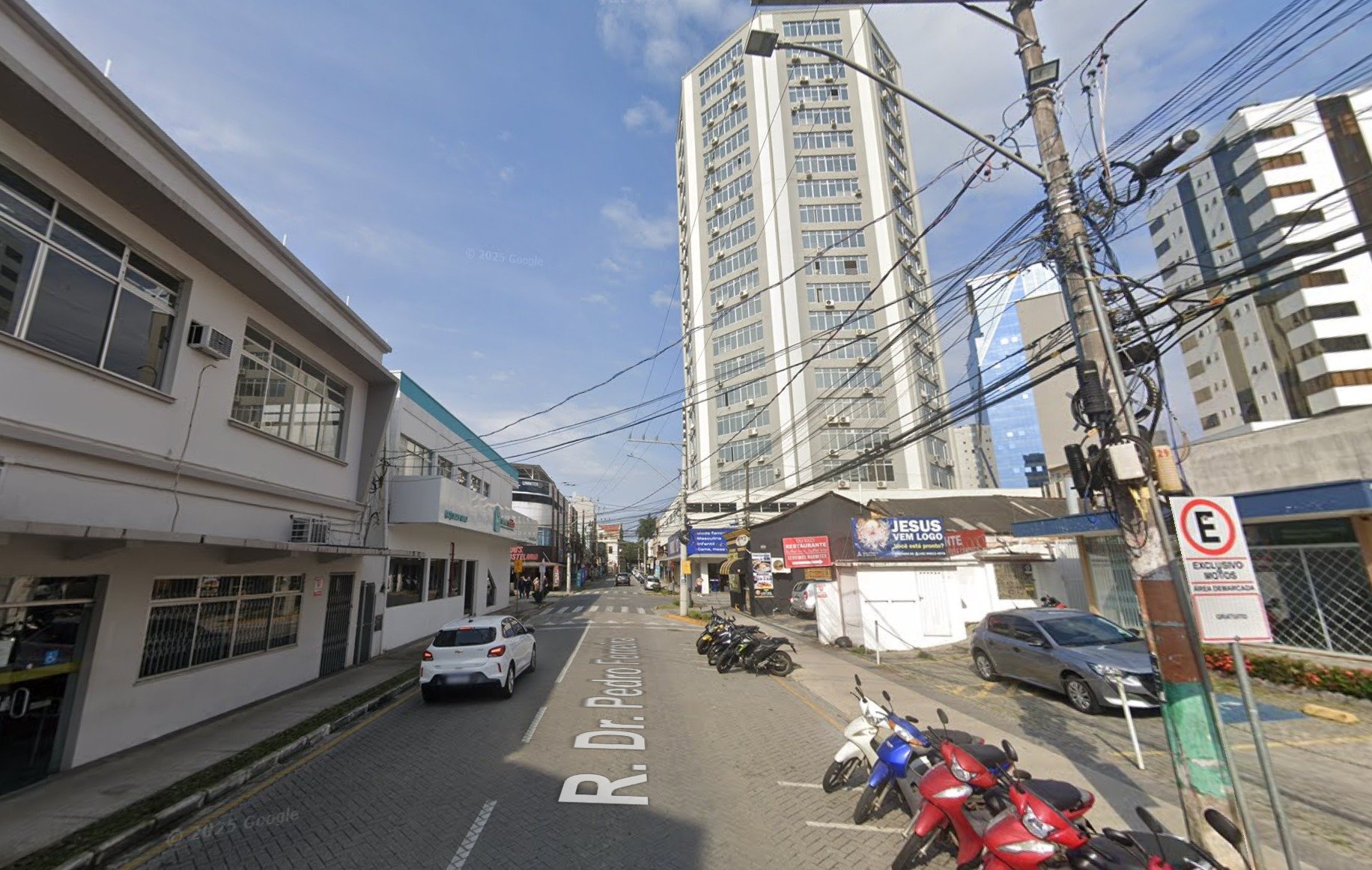 Opera Instantâneo_2025-07-15_160651_www.google