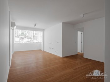 apartment em Rua Desembargador Arno Hoeschl, Centro - Florianópolis - SC