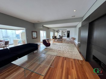 apartment em Rua Doutor Eduardo de Souza Aranha, Vila Nova Conceição - São Paulo - SP