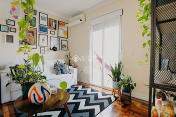 apartment em Avenida Cristóvão Colombo, Floresta - Porto Alegre - RS