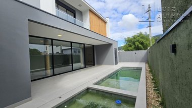 house em Rua Dos Rouxinóis, Pedra Branca - Palhoça - SC