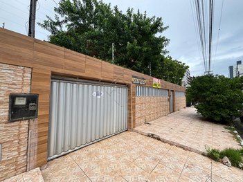 house em Rua Napoleão Gomes Varela, Bessa - João Pessoa - PB