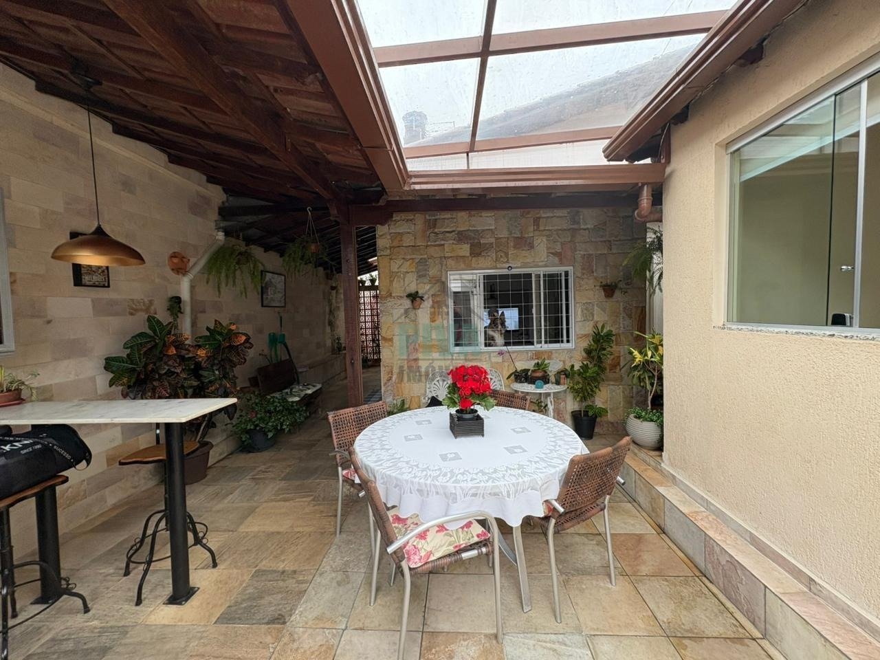 Casa com 3 quartos — Alto Caiçaras, Belo Horizonte