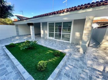 house em Rua Cefeu, Jardim Satélite - São José dos Campos - SP