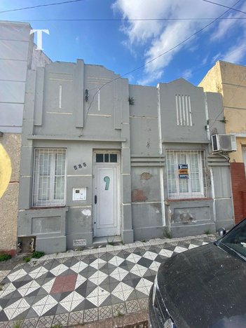 house em Rua Carlos Barbosa, Jaguarão - Jaguarão - RS