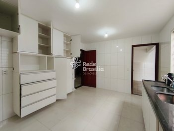 house em QR 3 Conjunto A, Candangolândia - Brasília - DF