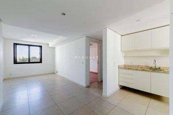 apartment em Rua Doutor Jorge Fayet, Chácara das Pedras - Porto Alegre - RS