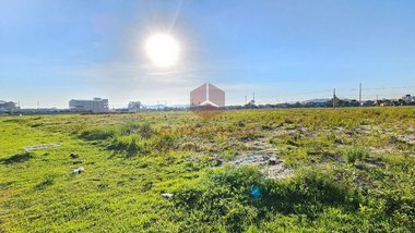 commercial_building em Rua Maria Madalena Kremer Wiese, Sertão do Maruim - São José - SC