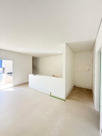 apartment em Rua Nardina Rodrigues Johansen, Loteamento Madrid - Maringá - PR