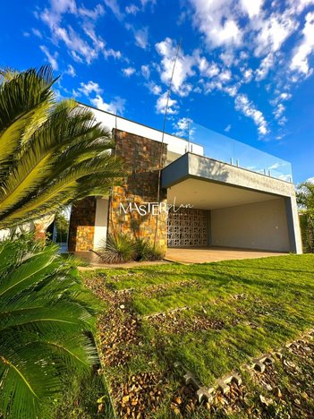 house em Avenida da Augusto de Carvalho, Parque Ipiranga - Resende - RJ