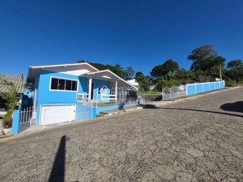 house em Rua Antônio Bittencourt Capanema, Centro - Imaruí - SC