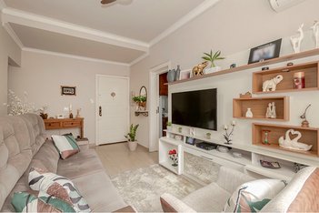 apartment em Rua Botafogo, Menino Deus - Porto Alegre - RS