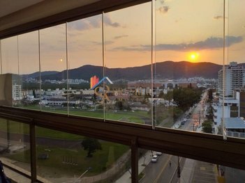 apartment em Rua Lauro Linhares, Trindade - Florianópolis - SC