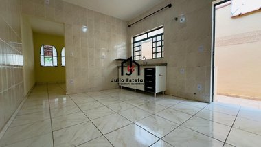 house em Rua Padre Estevão Maria, Santana - Pindamonhangaba - SP