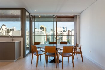 apartment em Rua Jerônimo da Veiga, Jardim Europa - São Paulo - SP