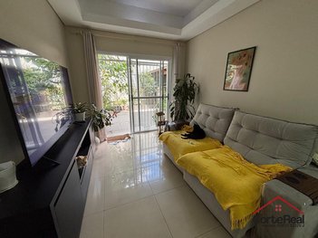 apartment em Rua São Vicente, Rio Branco - Porto Alegre - RS