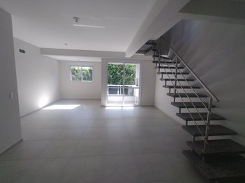 apartment em Pastor William Richard Schisler Filho, Itacorubi - Florianópolis - SC