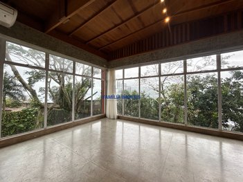 office em Ari Barroso, Ilha Porchat - São Vicente - SP