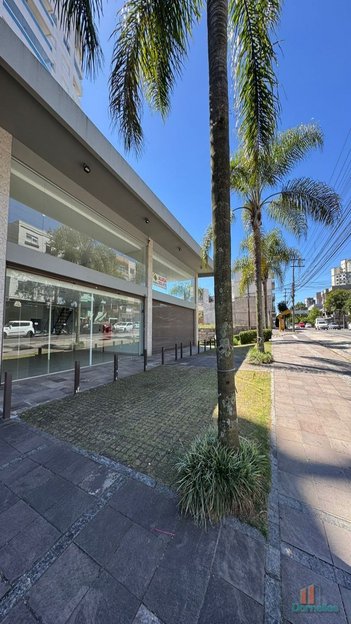 business em Rua Moreira César, Pio X - Caxias do Sul - RS