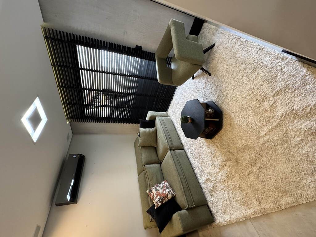 img2