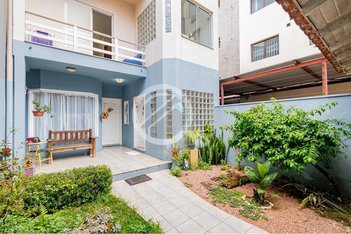 house em Avenida Lavras, Petrópolis - Porto Alegre - RS