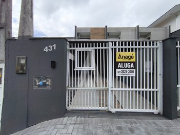 house em Rua Dona Cezarina, Santa Catarina - Joinville - SC