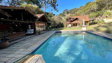 house em Estrada Crescencio Costa, Itaipava - Petrópolis - RJ