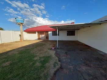 house em Avenida Três, Vila 31 de Outubro - Mineiros - GO
