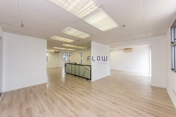office em Alameda dos Nhambiquaras, Indianópolis - São Paulo - SP
