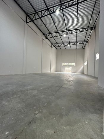 industrial em Avenida Independência, Santa Claudina - Vinhedo - SP