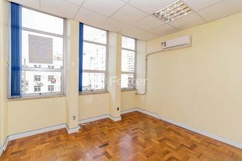 office em Praça Quinze de Novembro, Centro Histórico - Porto Alegre - RS