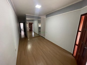 house em Rua Augusto Massaretto, Jardim Continental - Londrina - PR