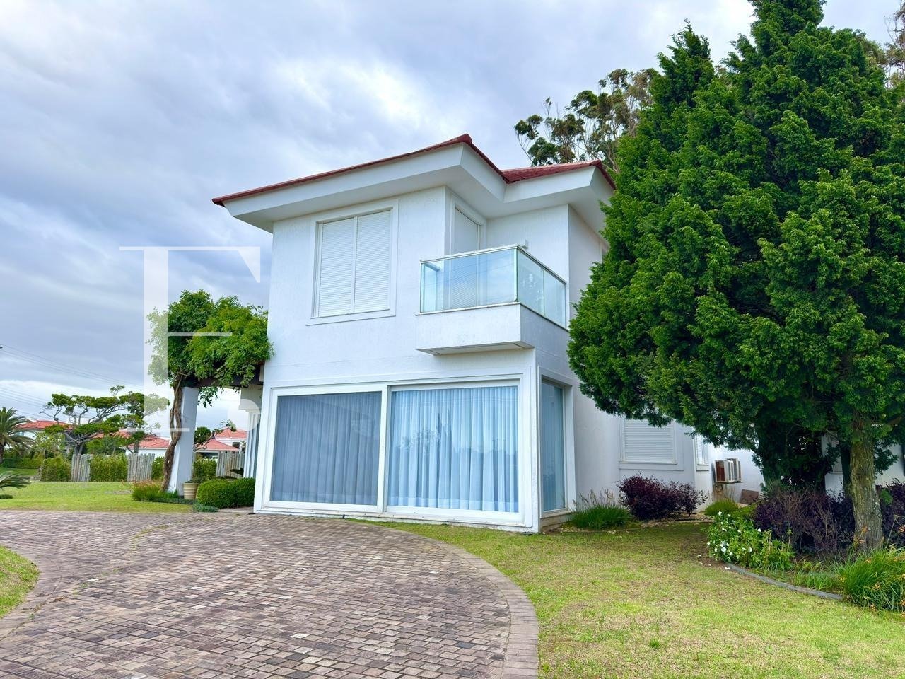 WhatsApp Image 2025-11-12 at 14.18