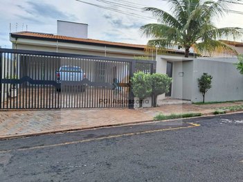 house em Rua Doutor Laércio Covizzi, Jardim Morumbi - São José do Rio Preto - SP