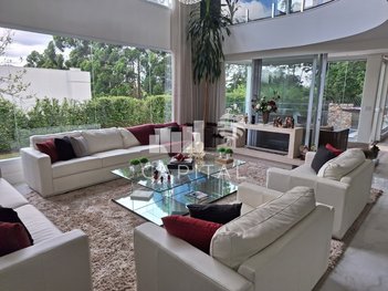 house em Avenida St Remy de Provence, Tamboré - Santana de Parnaíba - SP