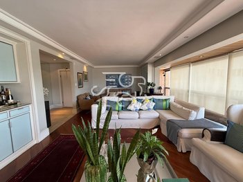 apartment em Rua Doutor José Maria Whitaker, Vila Sofia - São Paulo - SP