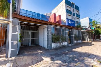 commercial_property em Plinio Brasil Milano, Passo da Areia - Porto Alegre - RS