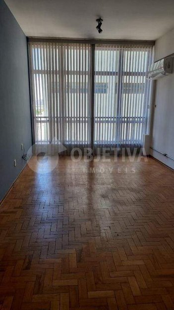 office em Avenida Floriano Peixoto, Centro - Uberlândia - MG
