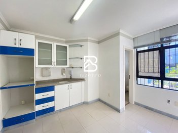 office em Feliciano Nunes Pires, Centro - Florianópolis - SC