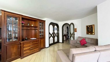 apartment em Avenida Getúlio Vargas, Funcionários - Belo Horizonte - MG