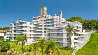 apartment em Haroldo Soares Glavan, Cacupé - Florianópolis - SC