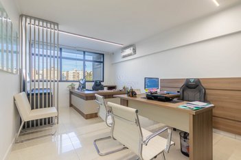 office em Avenida Padre Cacique, Praia de Belas - Porto Alegre - RS