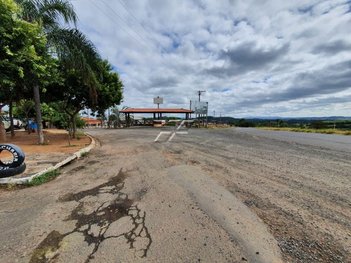 industrial em do Sobrado, Jardim Dona Regina Picelli - Rio Claro - SP