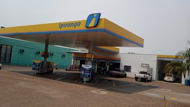 business em Avenida Presidente Getúlio Vargas, Astorga - Astorga - PR