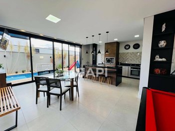 house em Avenida Antônio Pincinato, Recanto Quarto Centenário - Jundiaí - SP